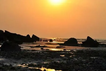 La Maison De Jeanne * דייפ